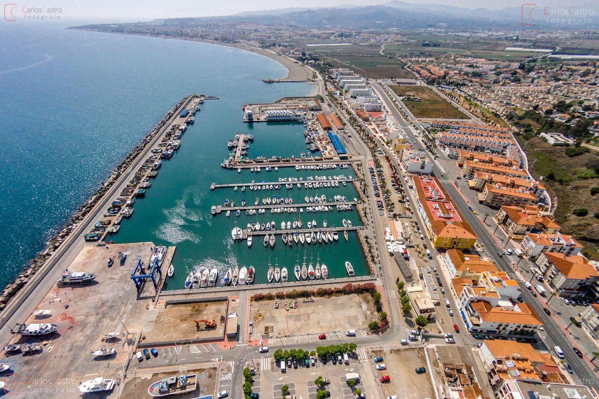 Puerto Caleta Dream - Alojamientos La Torre Caleta De Velez Kültér fotó