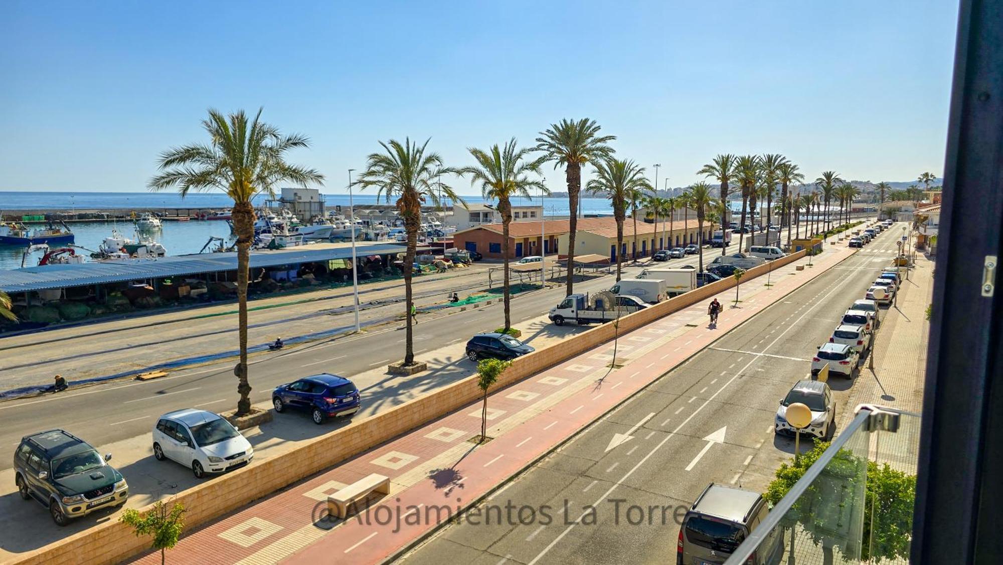 Puerto Caleta Dream - Alojamientos La Torre Caleta De Velez Kültér fotó