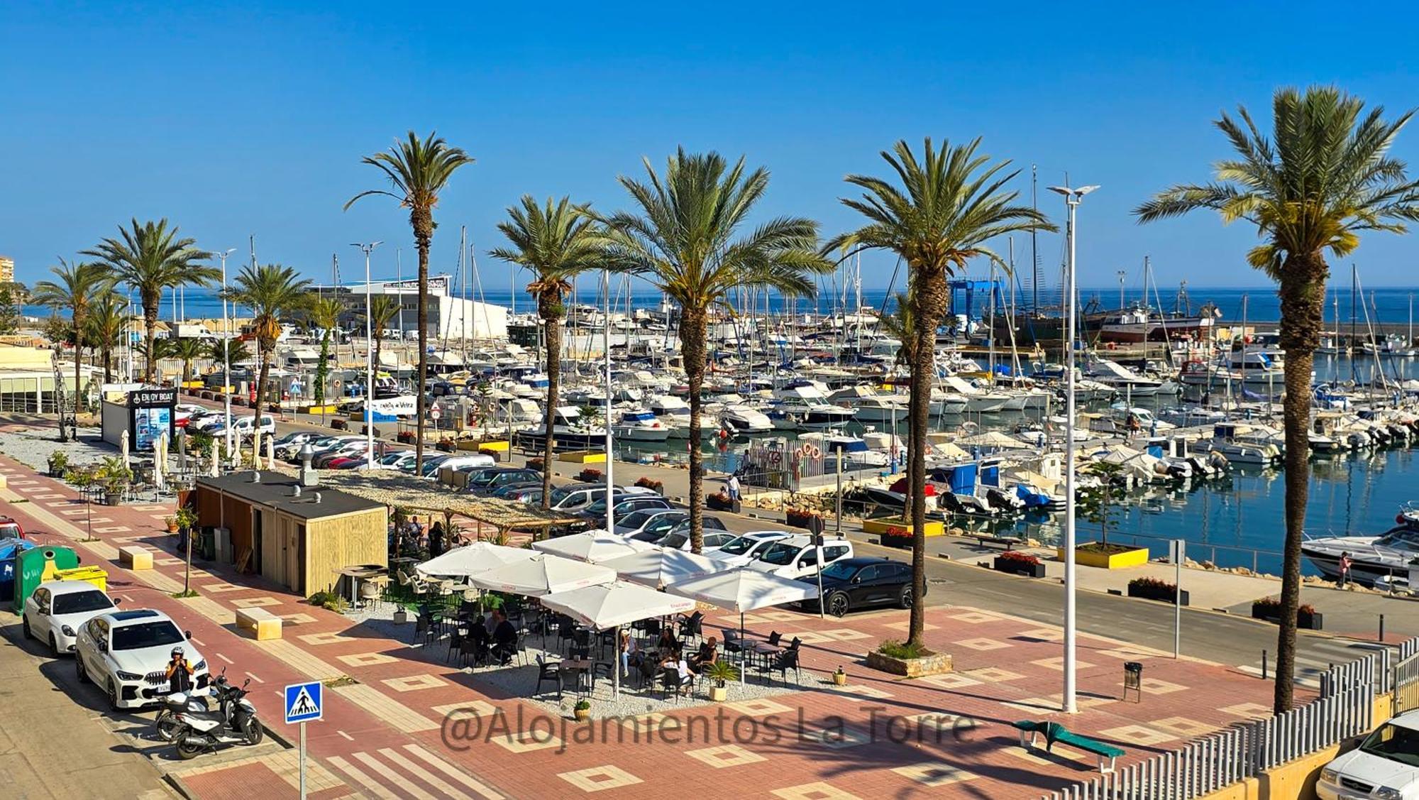 Puerto Caleta Dream - Alojamientos La Torre Caleta De Velez Kültér fotó